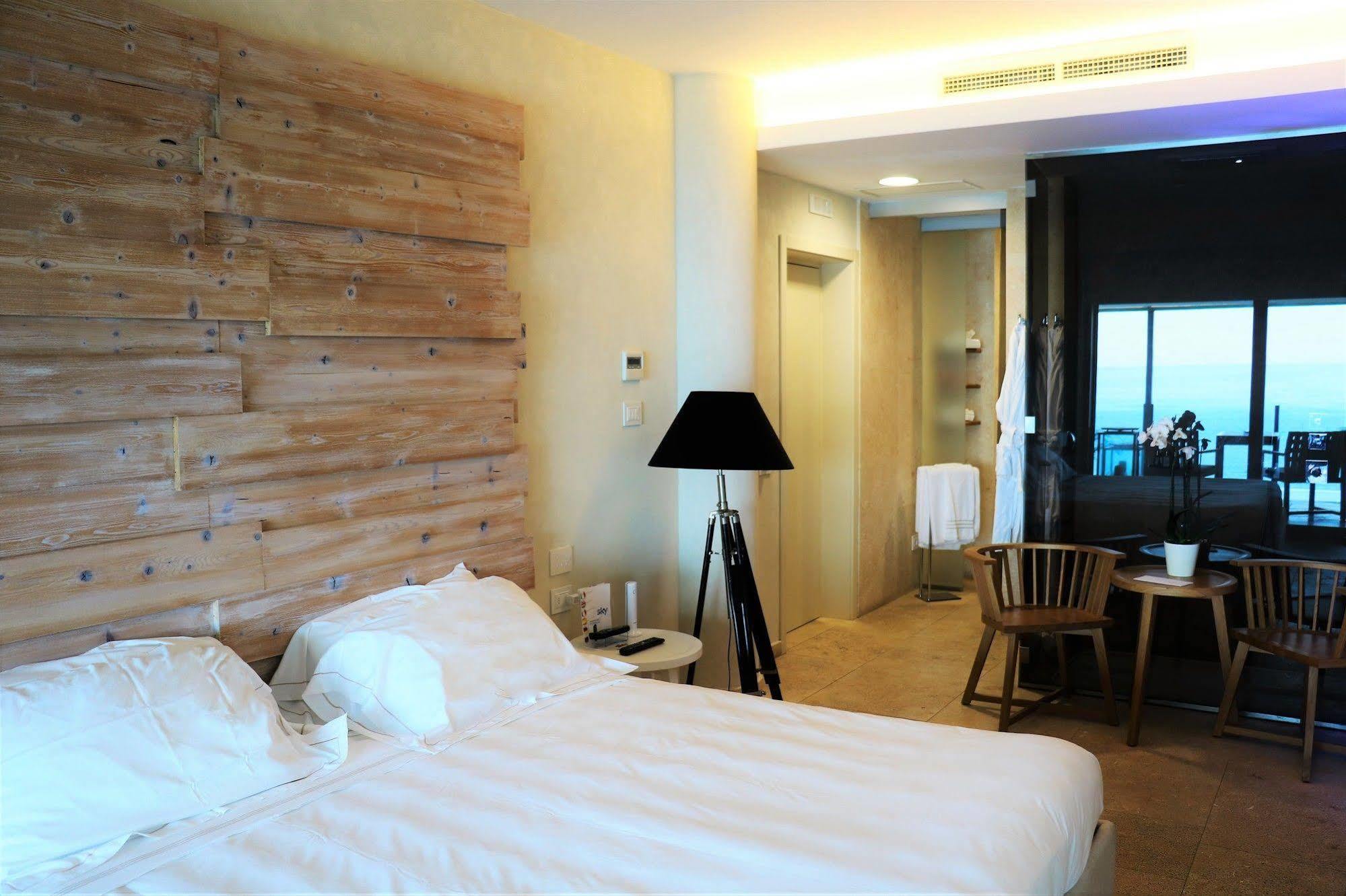 Hotel Laqua By The Sea Meta Exterior foto