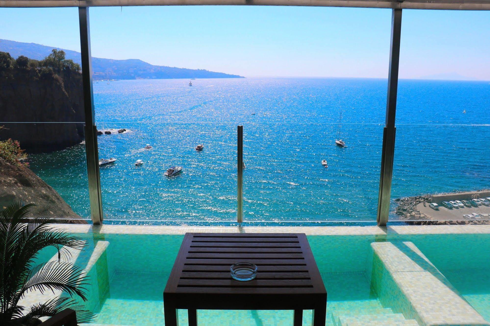 Hotel Laqua By The Sea Meta Exterior foto